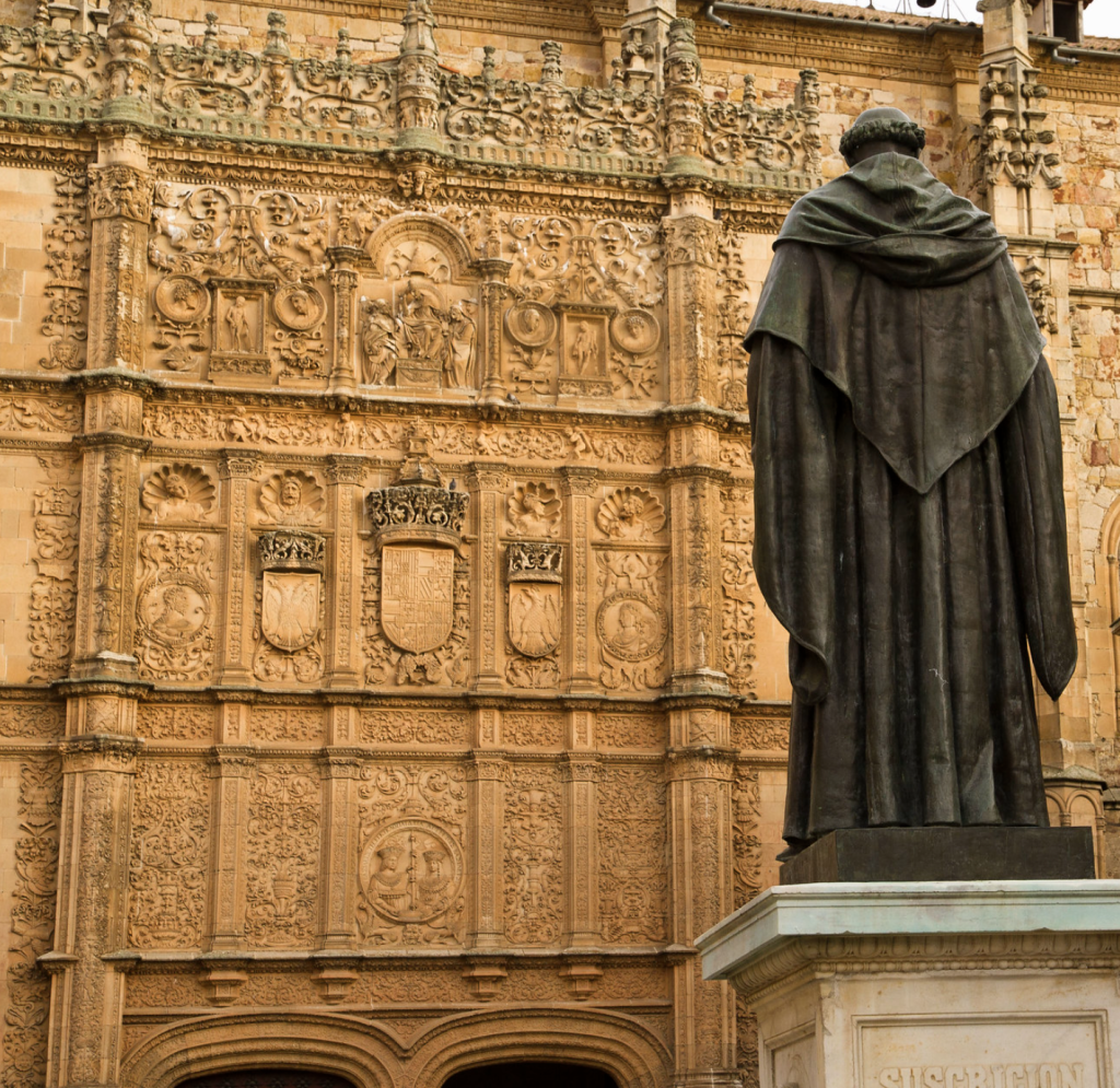 fachada de la universidad de Salamanca